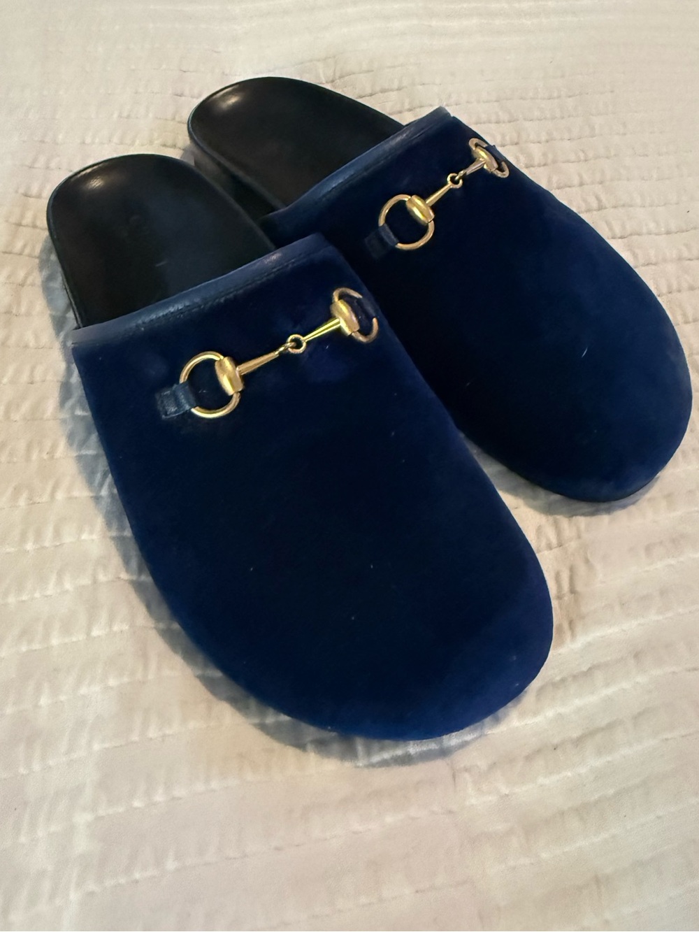 Gucci Navy Velvet Slip-On Mules with Gold Horsebit EUC 1100